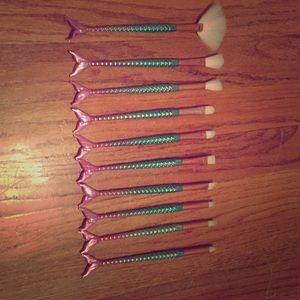 Mermaid Makeup Brushes